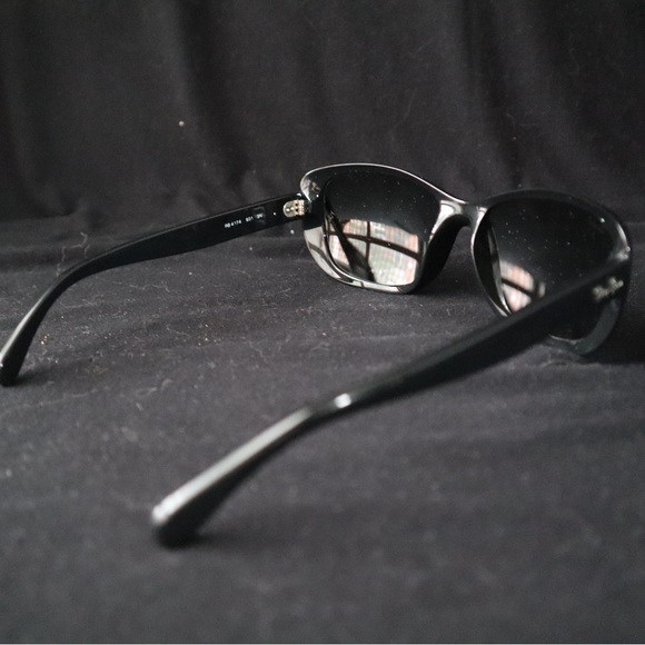 Ray-ban Black butterfly style sunglasses - Picture 3 of 8